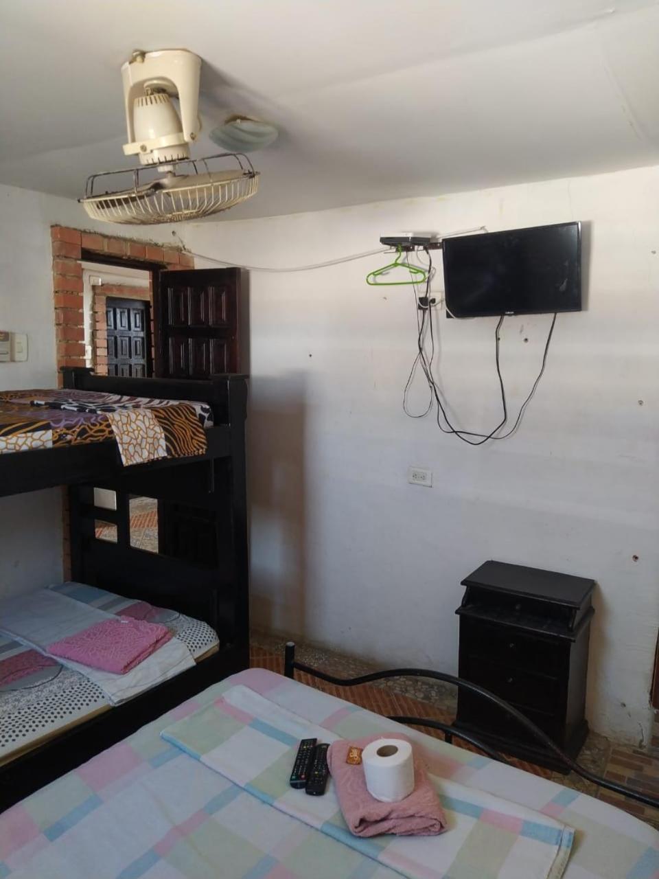 Cartagena Hostal #10-33 מראה חיצוני תמונה